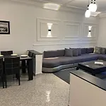 Spacious Apartment Beachfront City Center
