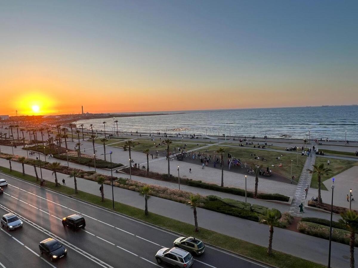 Apartamento Spacious Beachfront Center Casa Blanca
